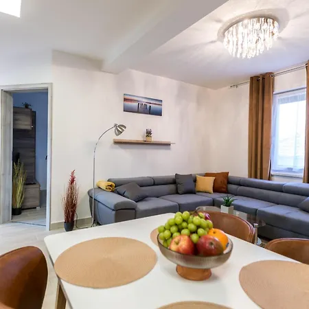 Matravoelgy Apartmanhaz *