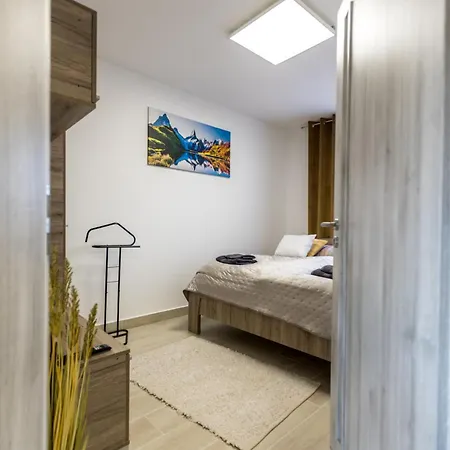 Matravoelgy Apartmanhaz *