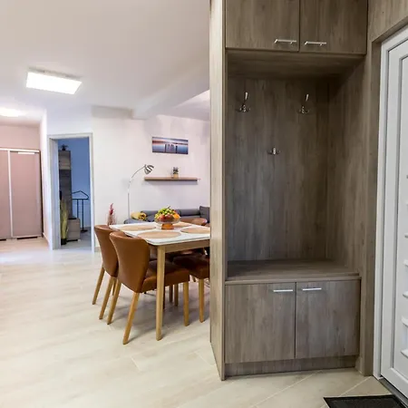 Matravoelgy Apartmanhaz 아파트
