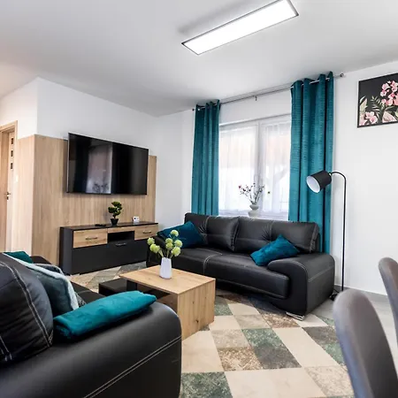 Matravoelgy Apartmanhaz