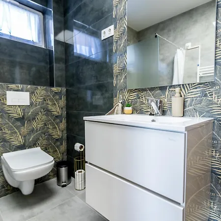 Matravoelgy Apartmanhaz Paszto