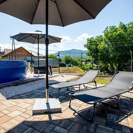Matravoelgy Apartmanhaz *