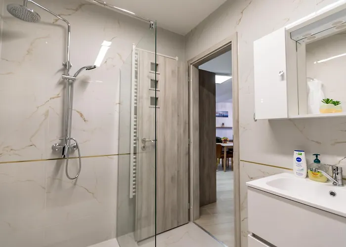 Matravoelgy Apartmanhaz شقة Pásztó